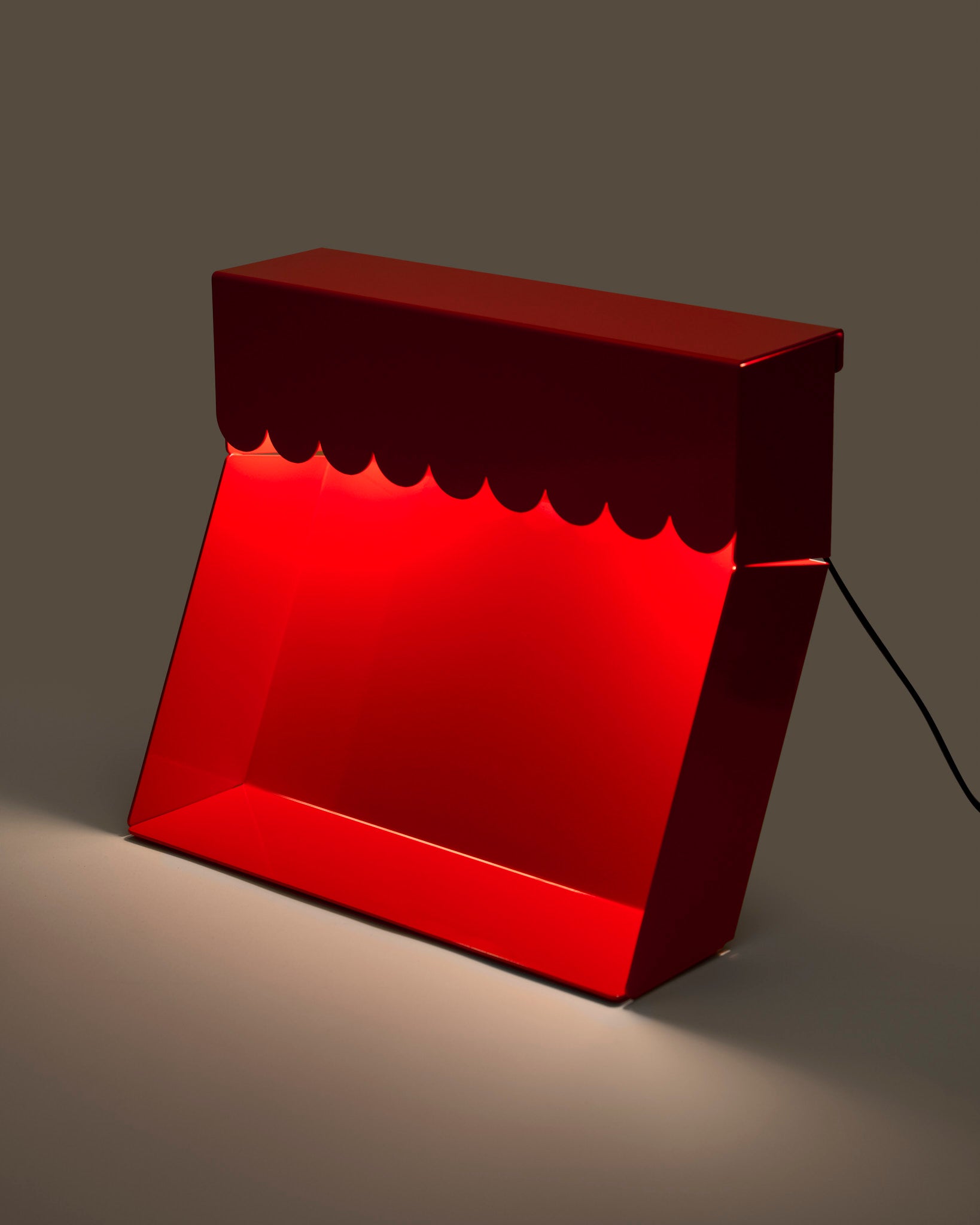 Regal Lamp
